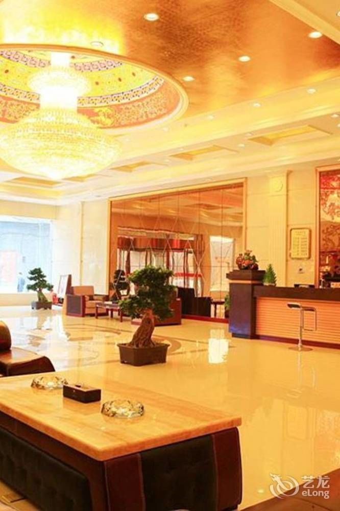 Wutaishan Yuanyuan Hotel Taihuai エクステリア 写真